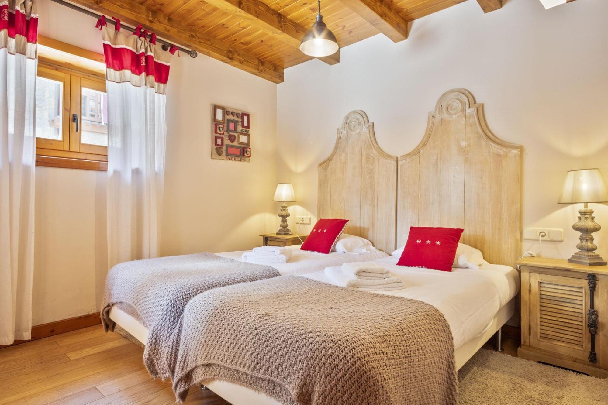 Luderna - Casa Eth Farrow 2 Villa Vielha Exteriör bild